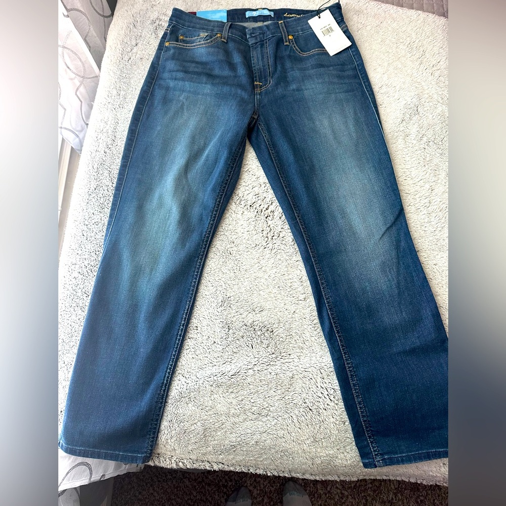 NWT 7 for all Mankind Kimmie Crop denim jeans